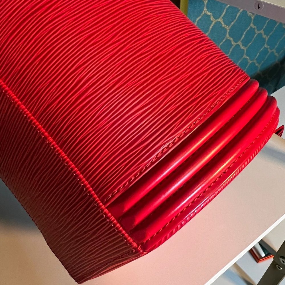 Louis Vuitton Epi Cannes Castilian Red - Picture 7 of 9
